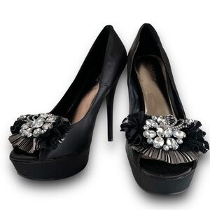 ZIGI Soho Black Satin Selita Rhinestone Embellished Stiletto Heel Size 7.5